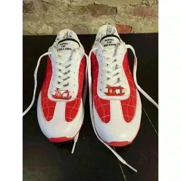 Colaboration Sneakers atmos Tokyo X Budweiser by Garrixon Mens Sz 6 King Beer - Picture 2 of 10